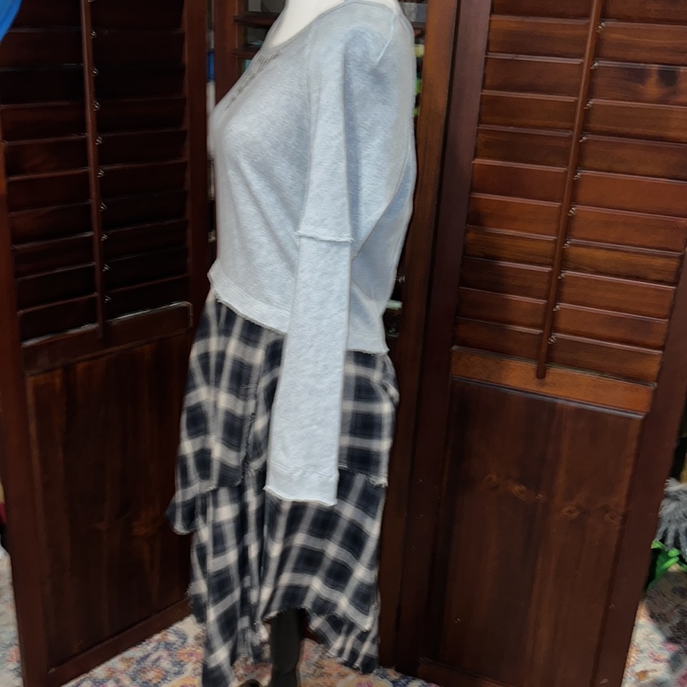 Free People Grunge Asymmetrical handkerchief hem and plaid skirt with gray top! - Picture 7 of 10